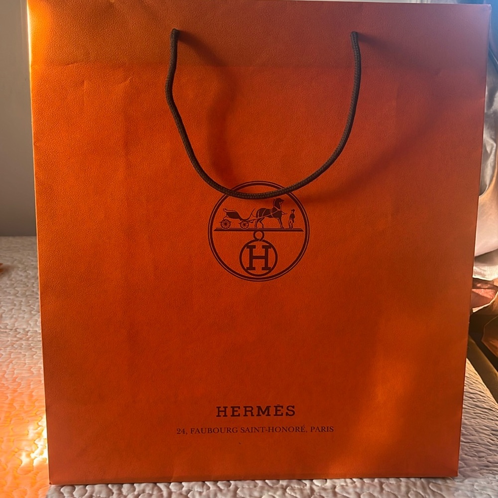 Hermes paper bag